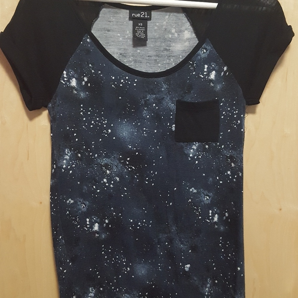 Rue 21 Galaxy pocket tee